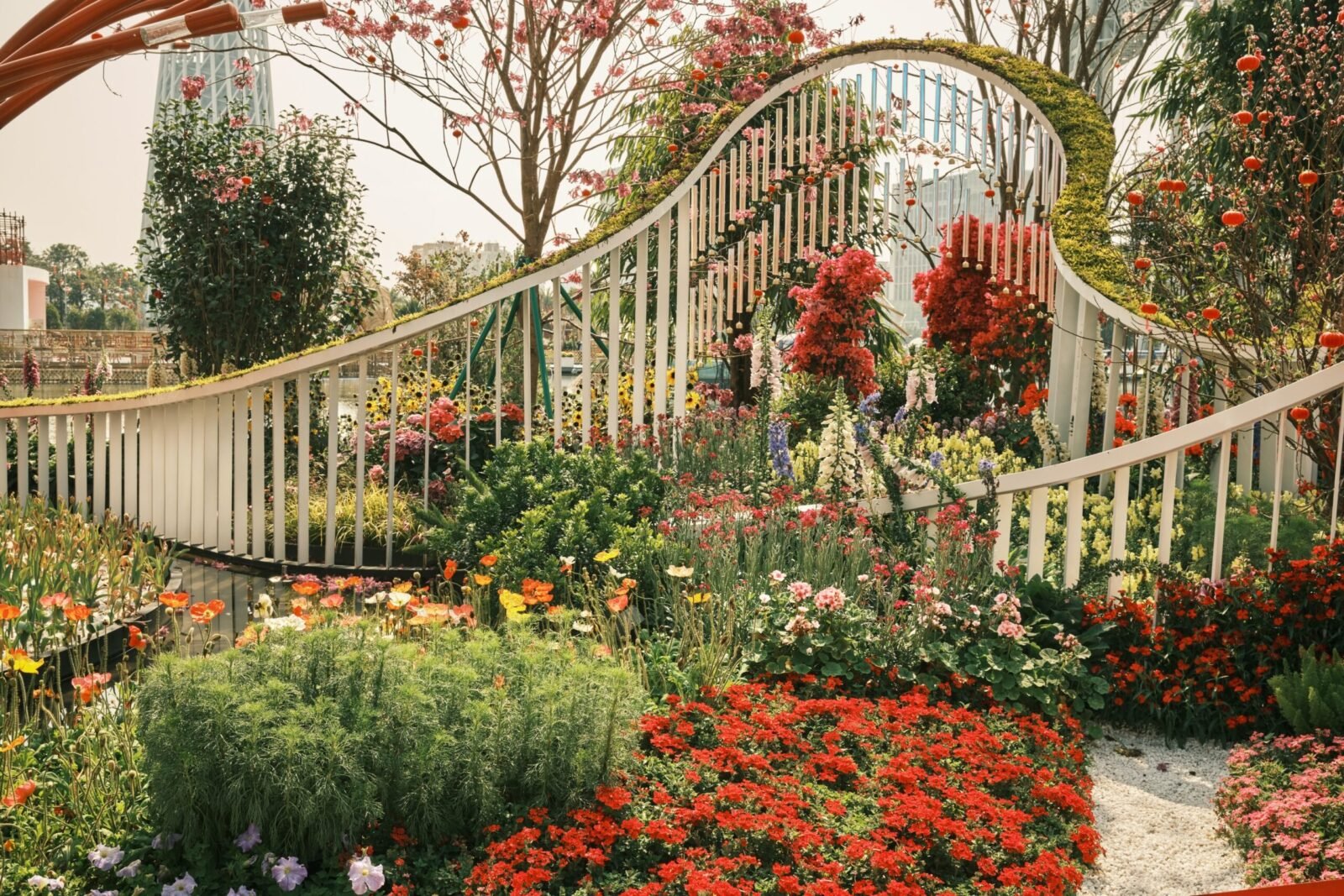 Al momento stai visualizzando INTRODUZIONE – composizione delle piante in giardino